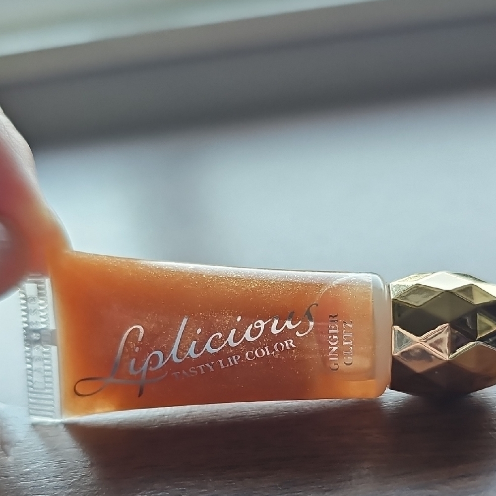 New Bath & Body Works Liplicious Gold Lip Gloss Ginger Glitz Discontonued - Picture 4 of 4